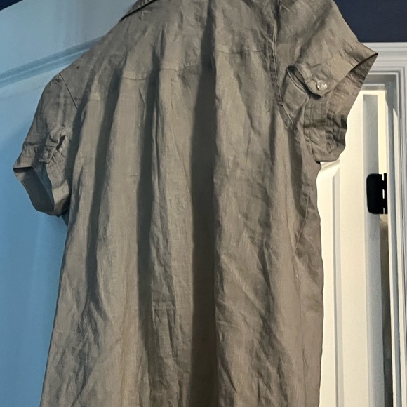 Tan button down shirt - Picture 2 of 3